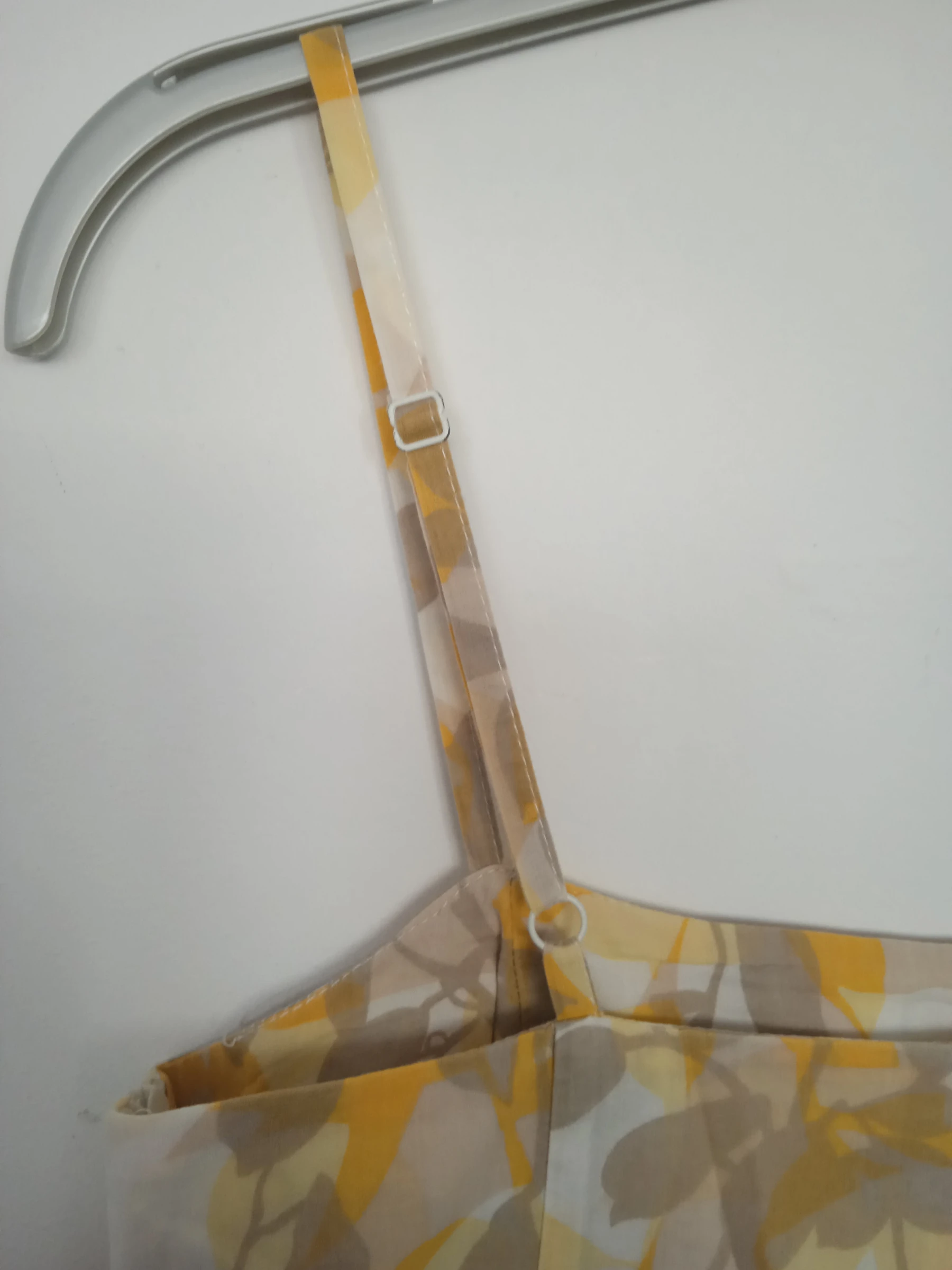 Straight summer dress in yellow and beige tones Etam size 36 – photo 7